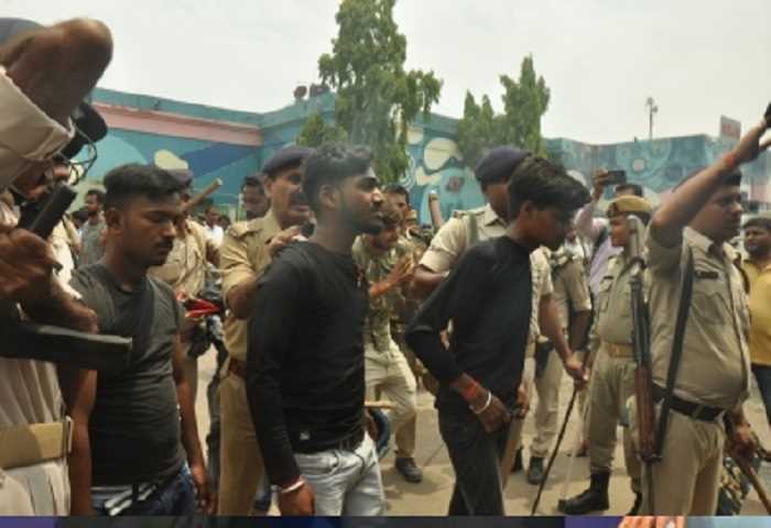 अग्निपथ प्रदर्शन को लेकर आपस में भिड़े बीजेपी, जदयू के नेता
